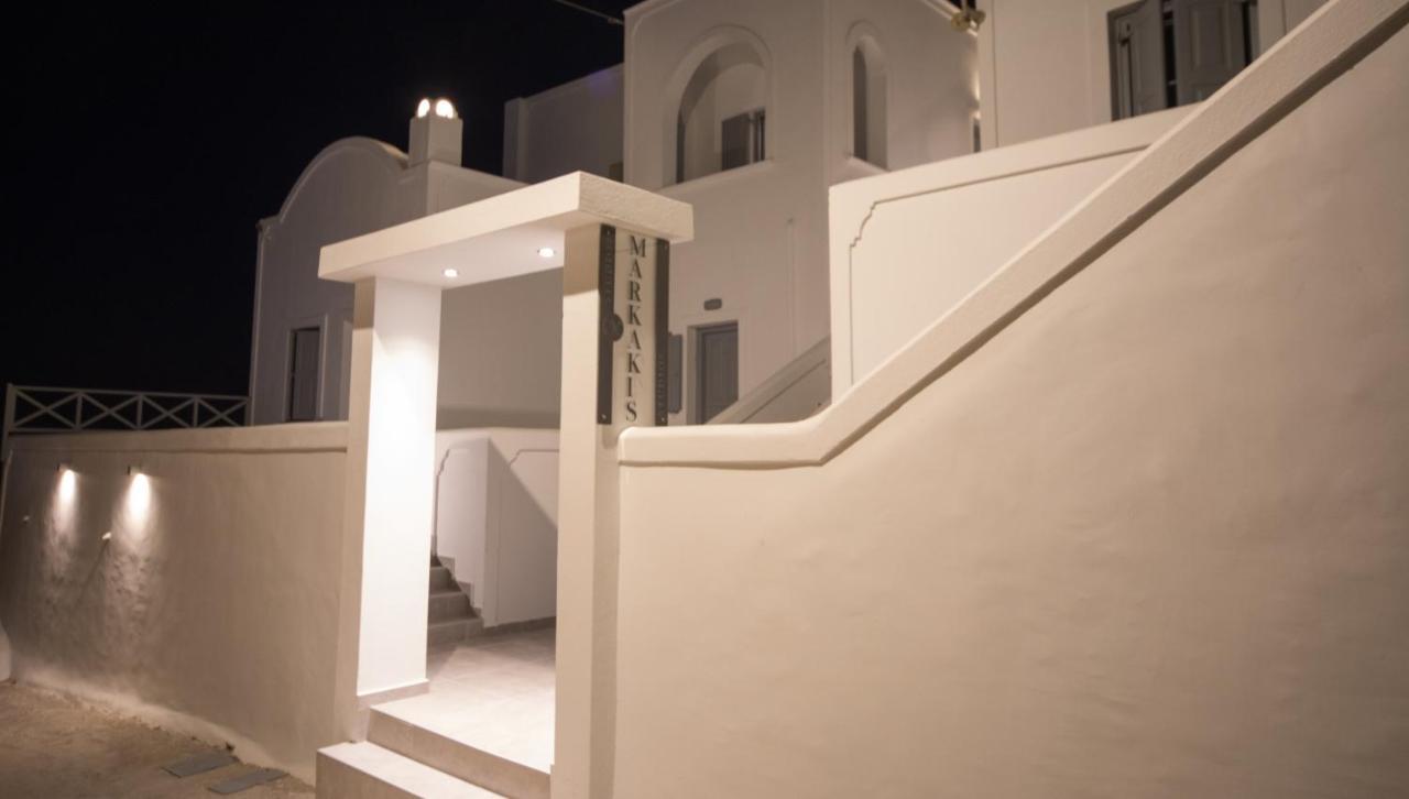 Markakis Studios Fira Town Exterior foto