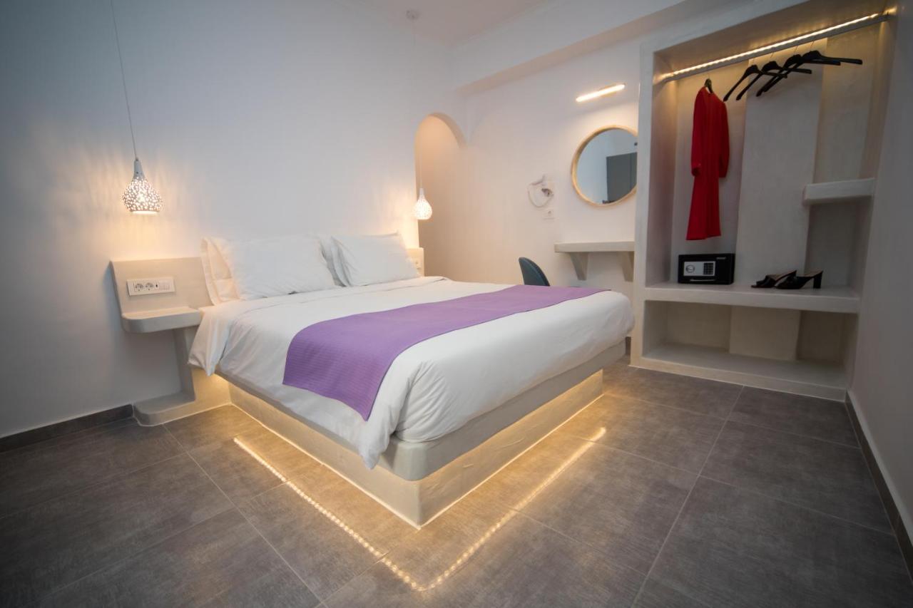 Markakis Studios Fira Town Exterior foto